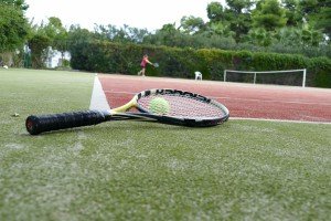 Claudi gives it a TRI - Tennistraining Griechenland